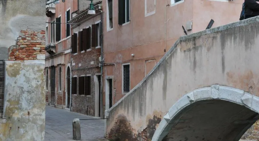Venice Suite Ruga Bella - Image 1