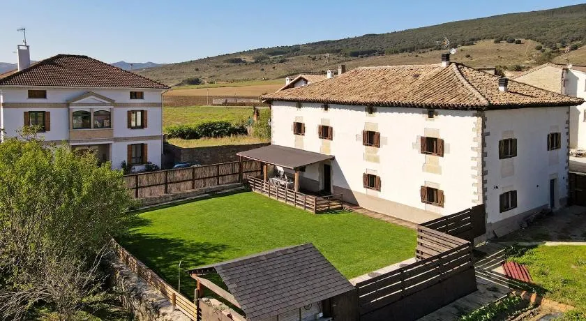 Casa Larriz - Image 1