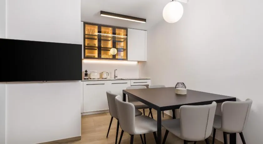 Studio apartments in center of Opatija - Image 1