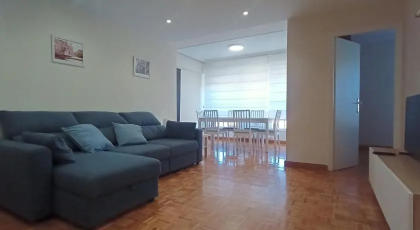 Apartamento en Villava con capacidad para 6 personas - Image 1