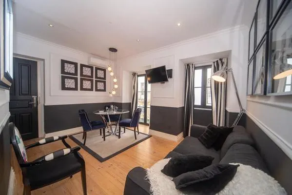 Bliss Lisbon Apartments - Bairro Alto - Image 1