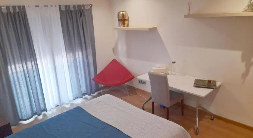 Quartos com casa de banho privada perto da Malveira - Image 1
