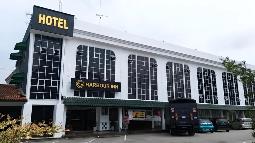 Harbour Inn - Image 1