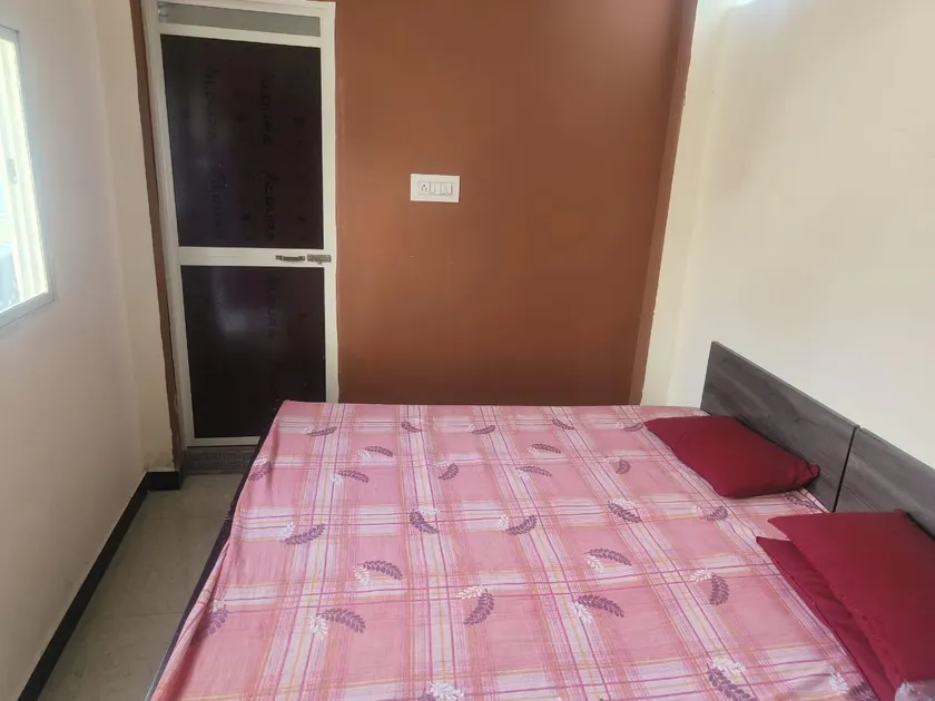 Kailash kuti Guest House - Image 1