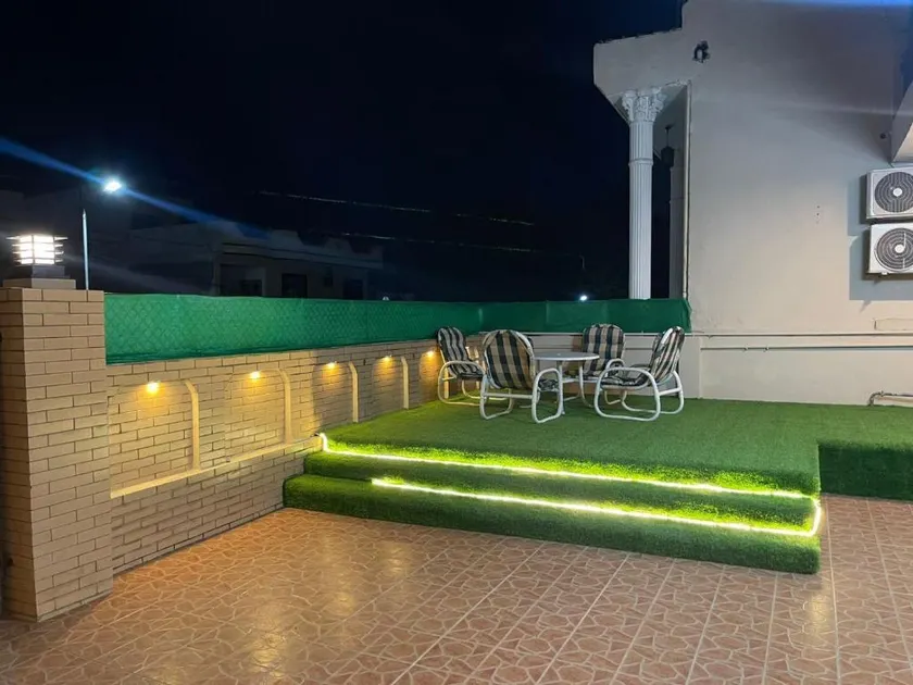Elite Elegance Inn - Image 1