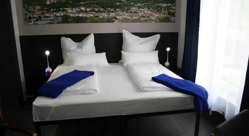Mar Hotel - Image 1
