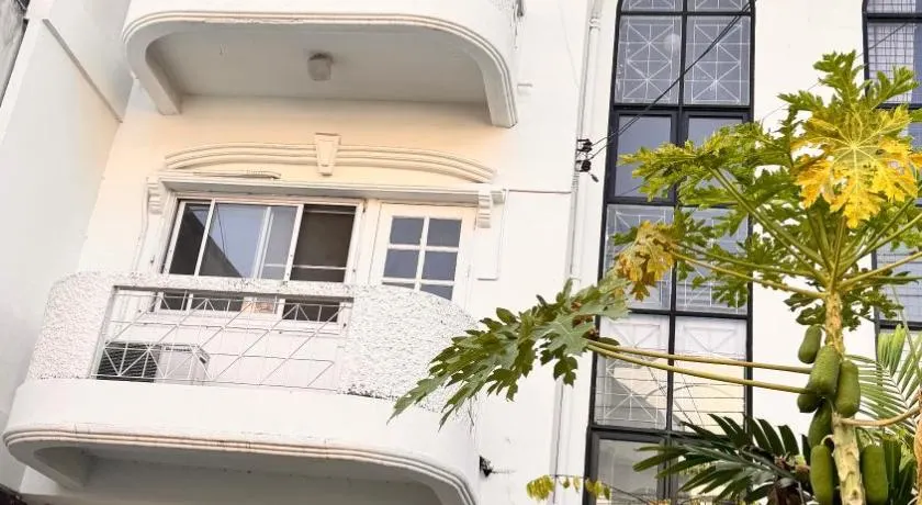 Bangkok villa with 3 bedrooms - Image 1