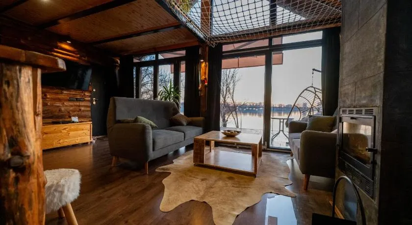 Danube Retreat - Image 1