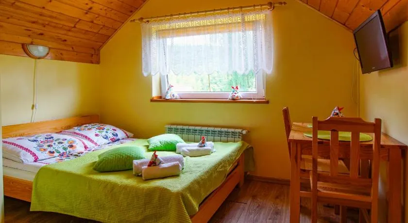DOMEK NA ZARZECZU - Image 1