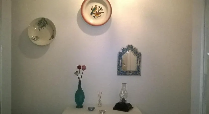 The Aqueduct Guesthouse - Image 1