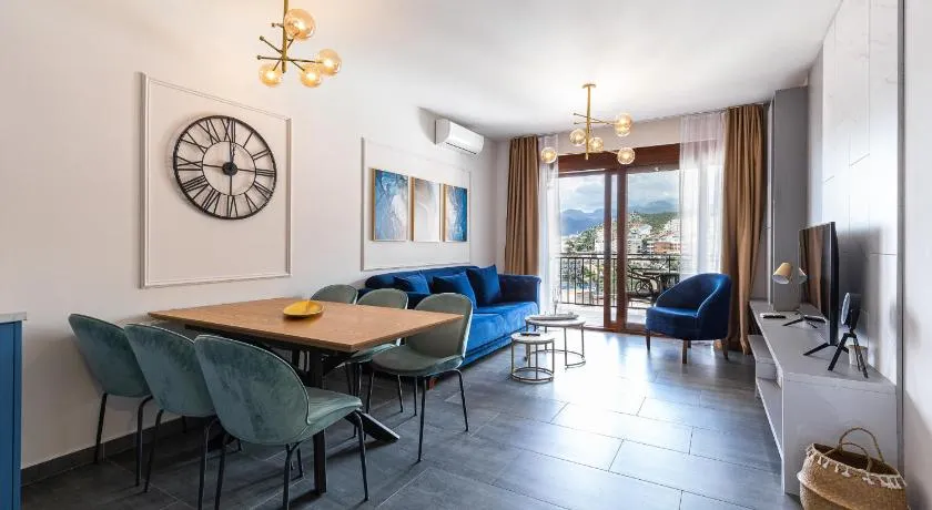 Luxury Sea View Apartment Przno - Image 1