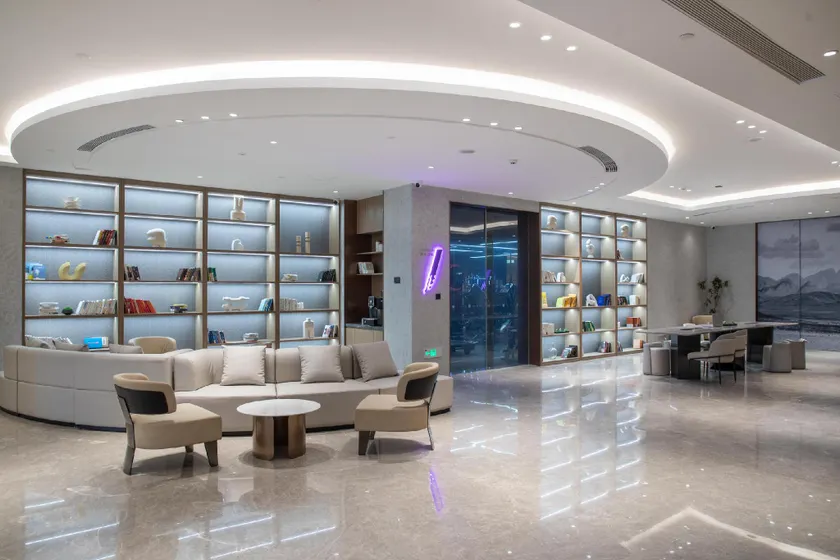 Atour Hotel Qingdao May Fourth Square, South Fuzhou Road - Image 1