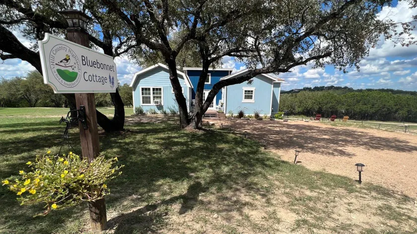 HCH Bluebonnet Cottage - Image 1