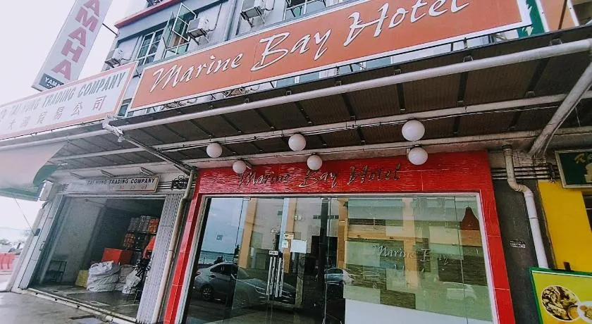 Marine Bay Hotel - Image 1