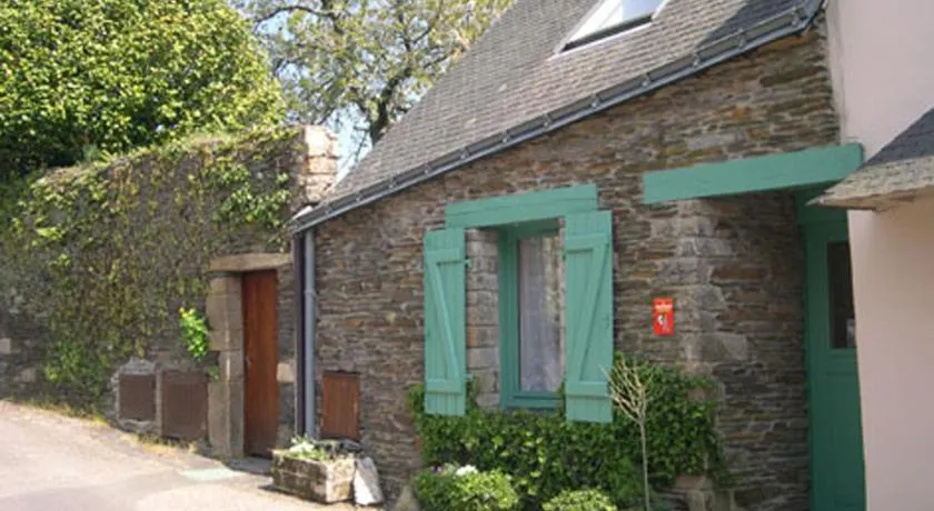 Les Locations du Puits - Image 1