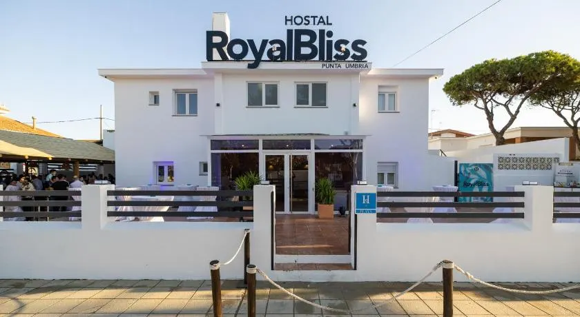 Hostal Royal Bliss - Image 1
