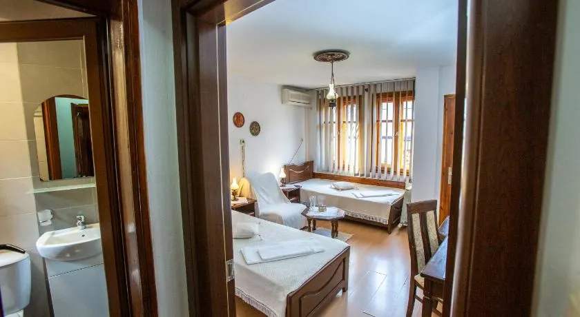 Oazis Family Hotel - Image 1