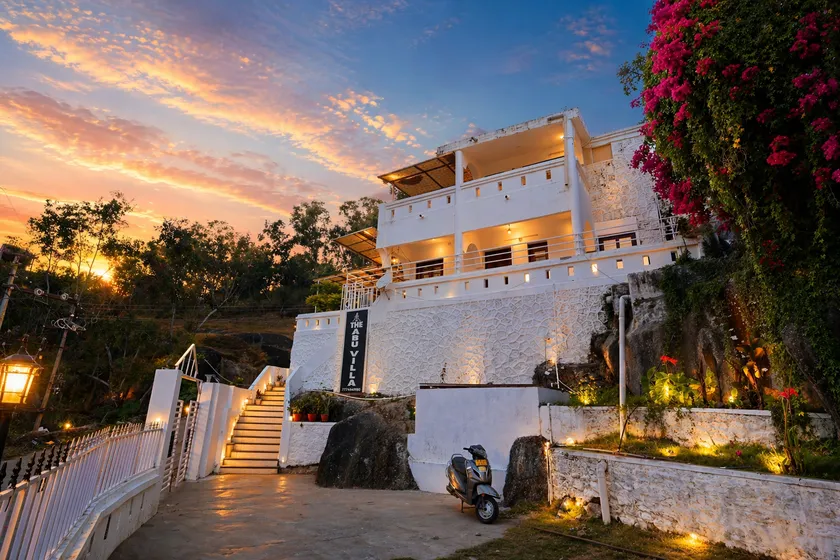 The Abu Villa  3BHK Entire Villa ( Mount Abu ) - Image 1