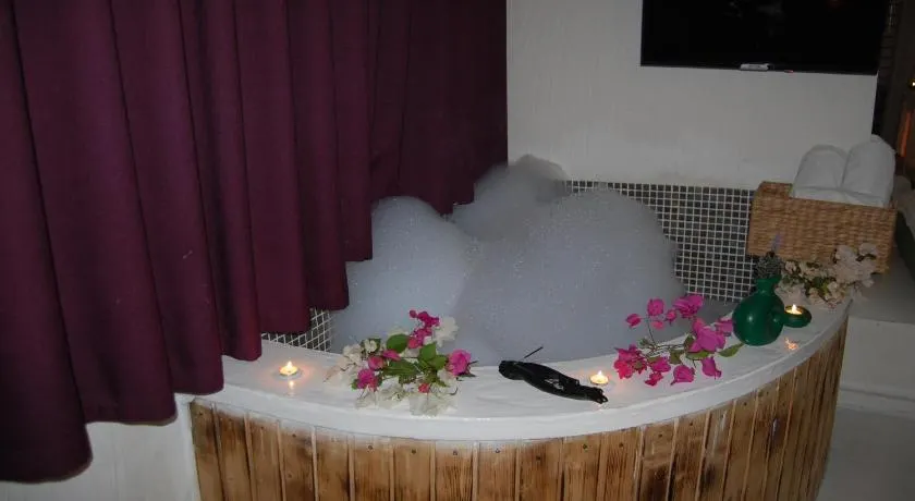 TekHan Alacati Hotel - Image 1