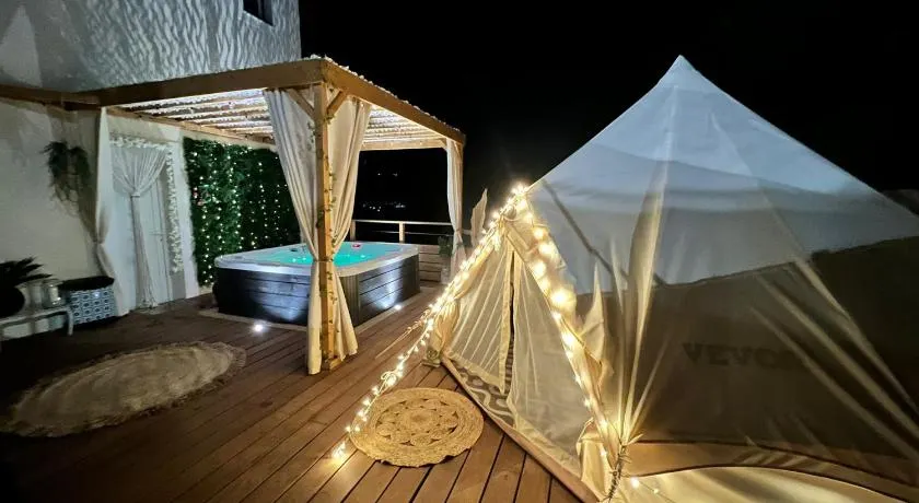 Tente Lodge spa MFG chez C&C - Image 1