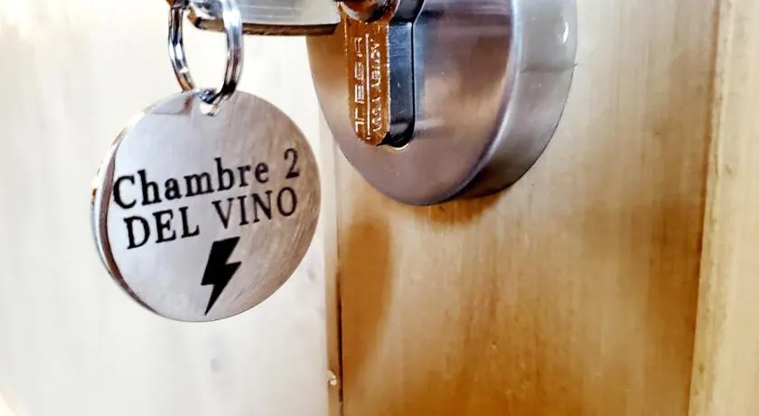 DEL VINO bar à vin & guitares Appartement Sauna Terrasse Garage - Image 1