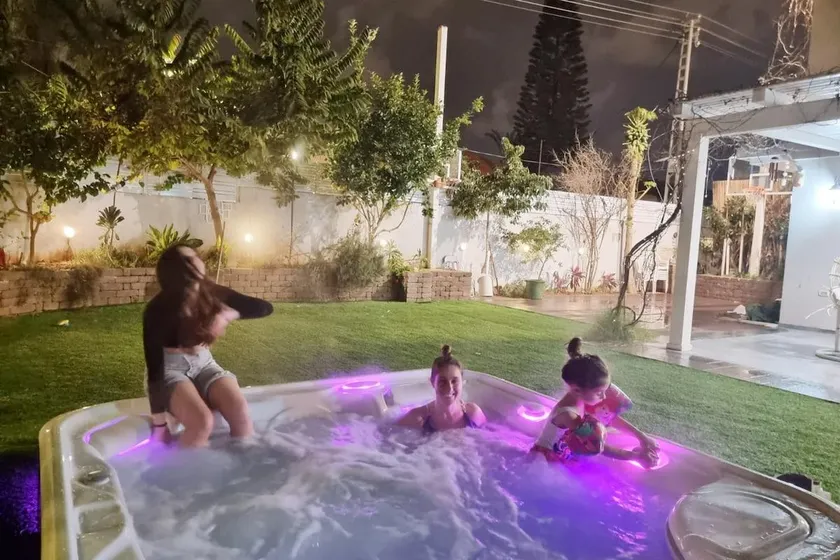 ONE OF THE BEST VILLA IN HERZLIYA (SHARE) - Image 1