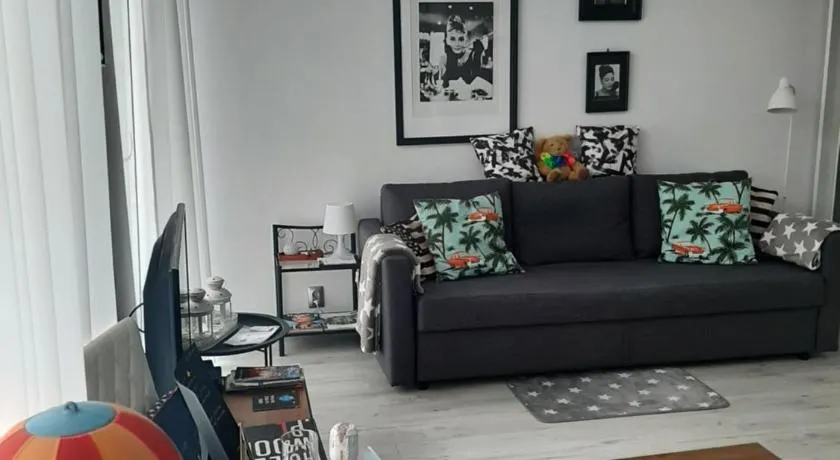 Hollywood Apartament Piotrkowska Klimat,Jakość,Styl - Image 1