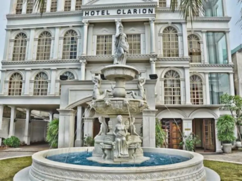 Hotel Clarion - Image 1