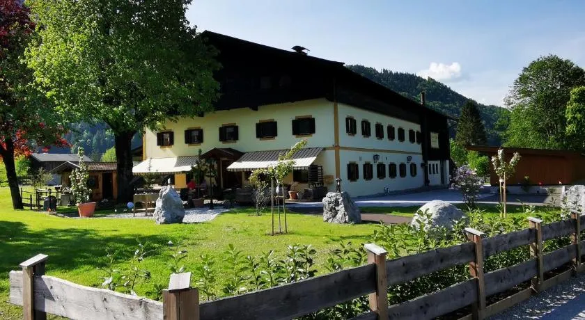Pension Hohenkendl - Image 1