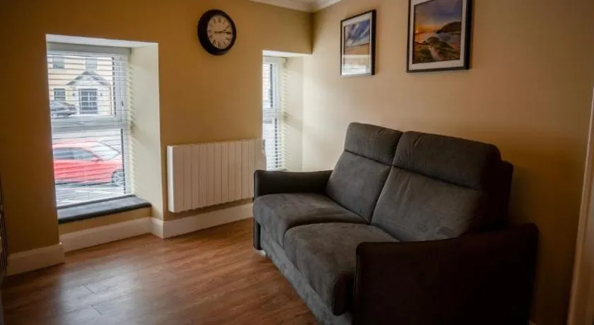 Clonmany Apartments - Image 1