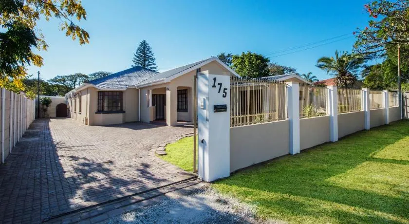 Walmer Villiers Self Catering - Image 1