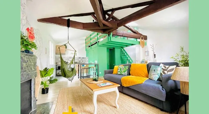 Superbe loft insolite au cœur d'Angoulême - Image 1