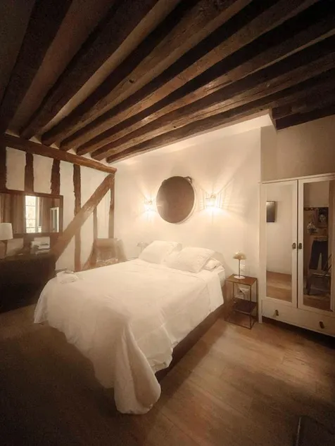 Sweet Home - Image 1
