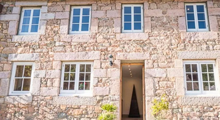1 Bed Suite - Sleeps 2 Patio Parking & Wifi - Image 1