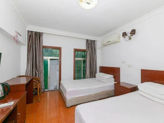 Senxin Hotel - Image 1