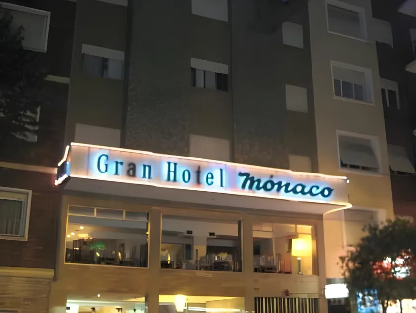 Gran Hotel Monaco - Image 1