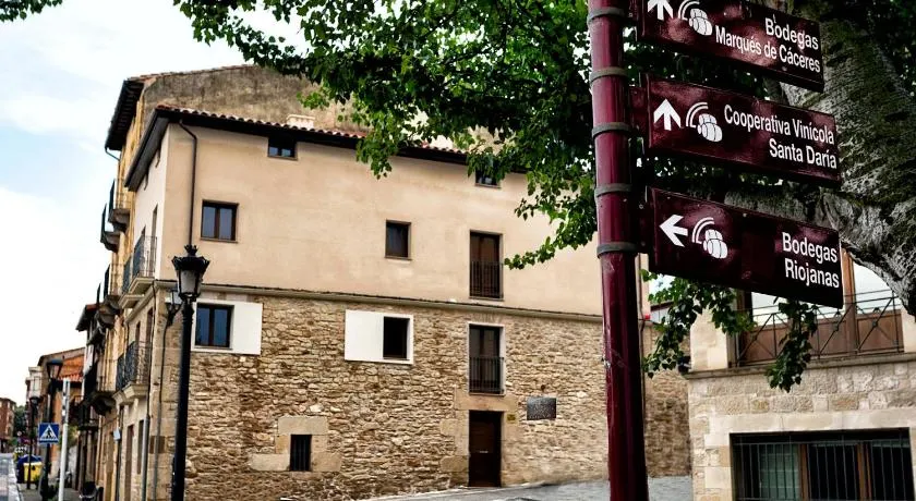 RIOJA VALLEY Apartamentos Turísticos - Image 1