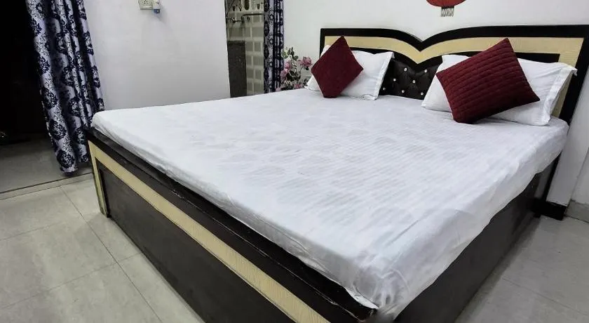 Hidden Gem Nest Vasant Vihar Near Airport - Image 1