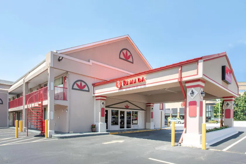Ramada Limited Cockeysville - Image 1