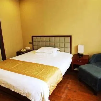 Nv'ercheng Art Hotel - Image 1
