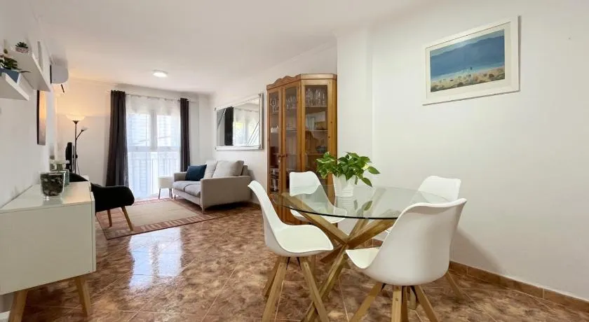 Almirall Playa - Image 1