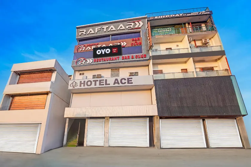 Hotel O Ace - Image 1