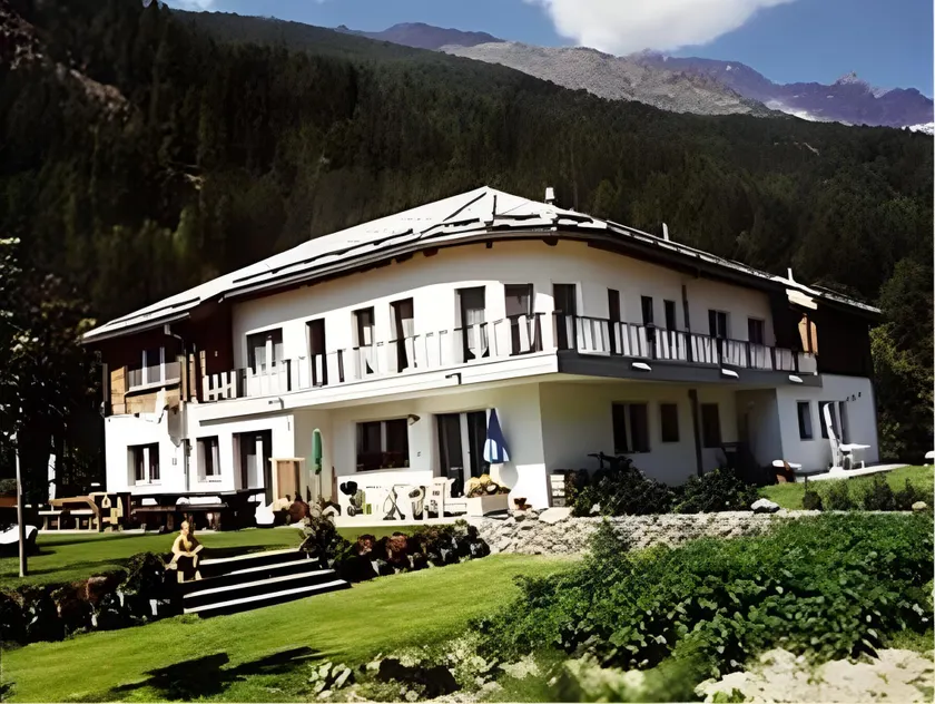 Aquarell Apartments - Image 1