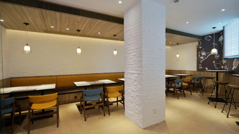 Hanting Hotel Zhenjiang Dashikou - Image 1