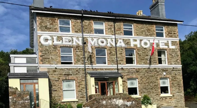 The Glen Mona Hotel - Image 1