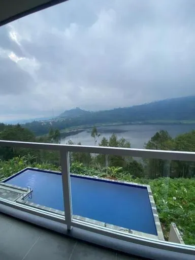 Edge Premium Homestay - Image 1
