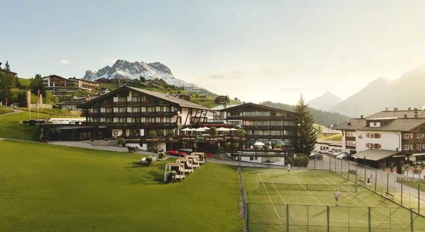 Burg Hotel Lech am Arlberg - Image 1
