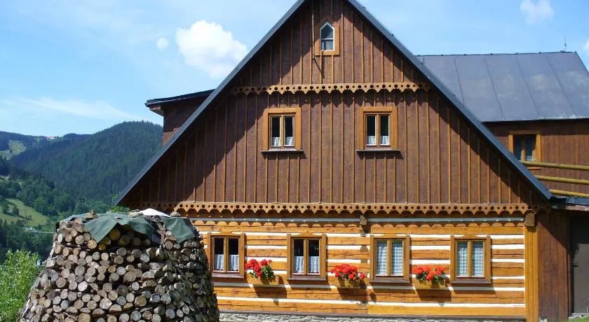 Bouda Na Cestě - Image 1