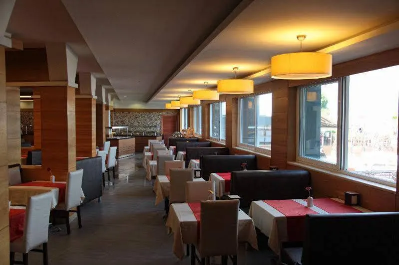 Mehtap Beach Hotel - Image 1