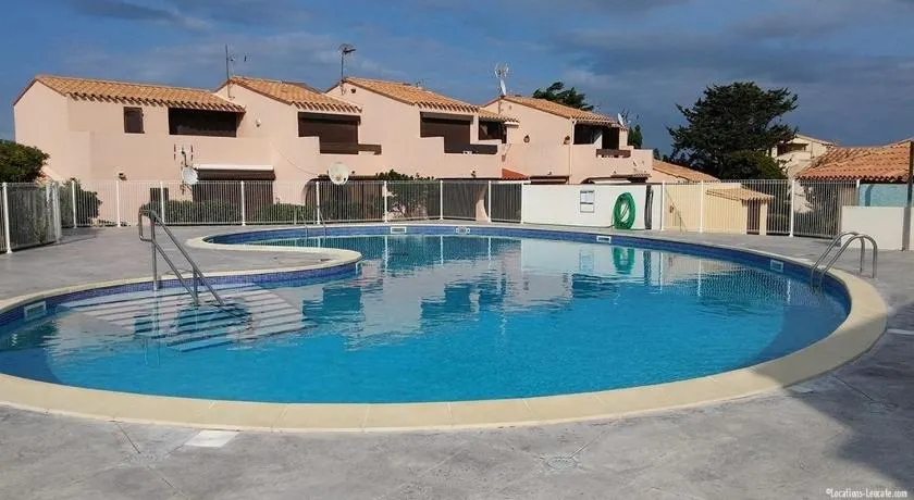 746 Aphrodite naturiste - Image 1